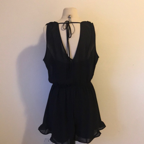 Fancy romper - Picture 2 of 2